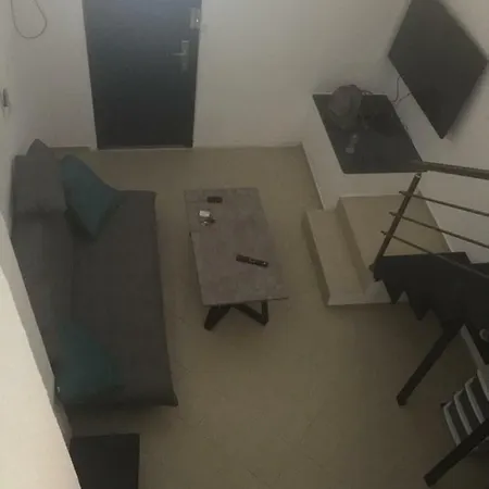 Efis And Dimis 2 Apartment *