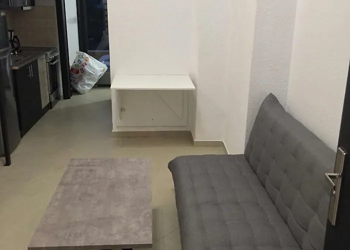 Efis And Dimis 2 Apartman Kriopijí