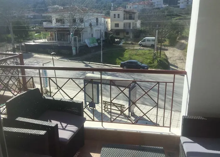 Efis And Dimis 2 * Κρυοπηγή